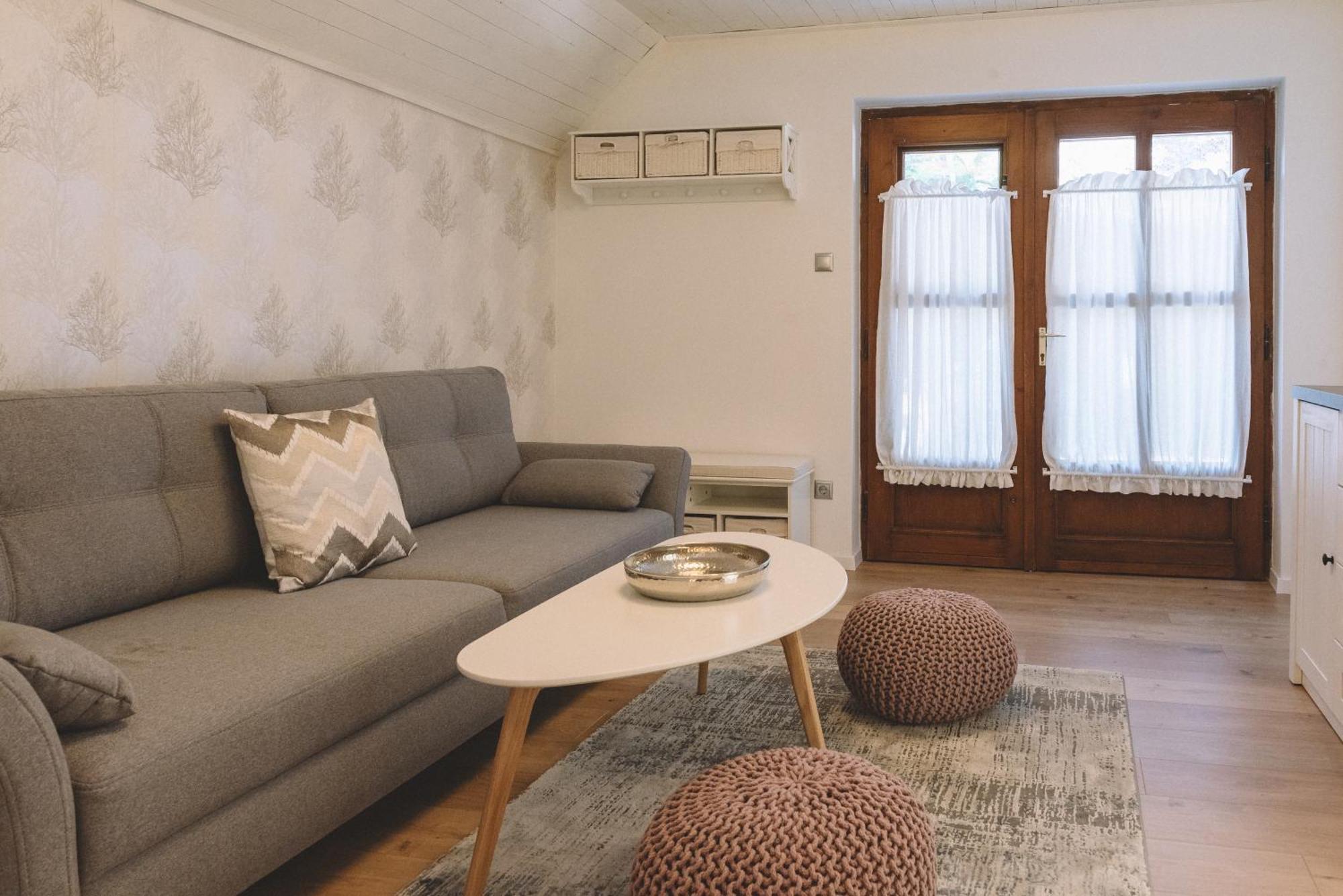 Panorama Apartmanhaz 바다초니토마이 외부 사진